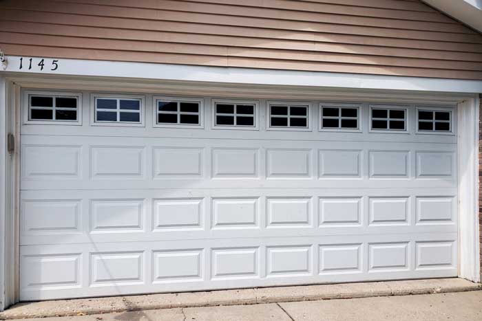 Professional Garage Door Installation Near Deerfield IL