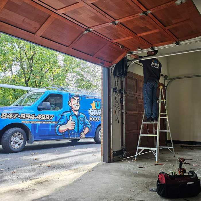 Professional Garage Door Repair near Buffalo Grove, IL Personalized garage door repair service in Buffalo Grove, IL