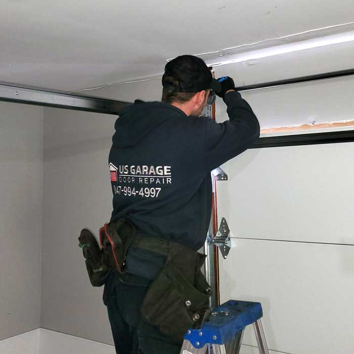 Professional Garage Door Repair & Installation Near Deerfield IL